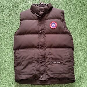 Canada Goose Dark Brown Puffer Vest